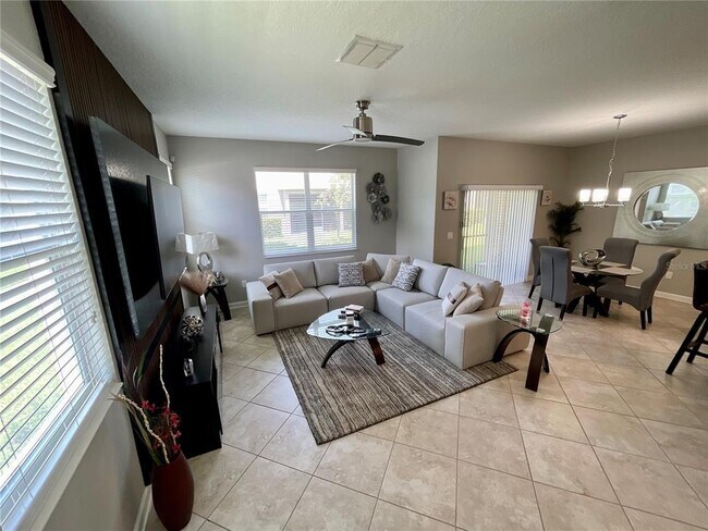 Building Photo - 15246 Harrington Cove Dr