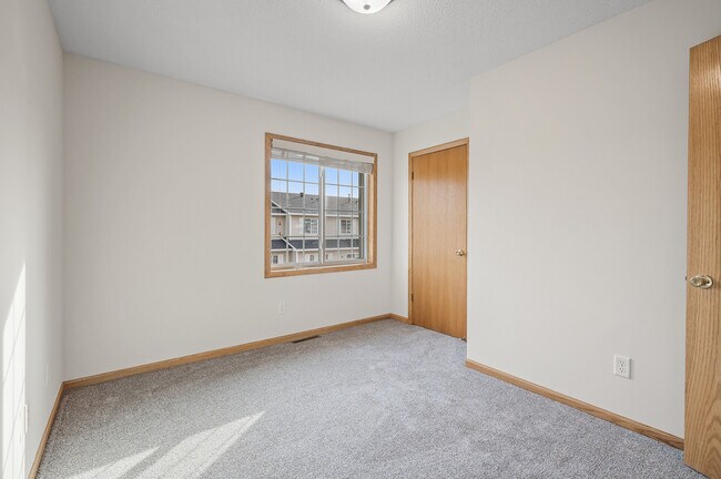Building Photo - 2549 Cobble Hill Ct
