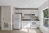 Building Photo - 1115 F Ave