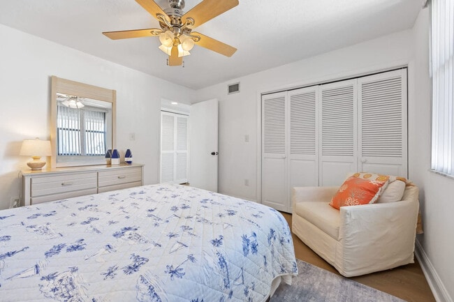 Building Photo - 2101 S Atlantic Ave