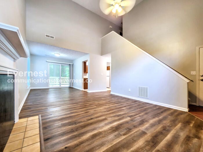 Building Photo - 944 Shiloh Ridge Run NW