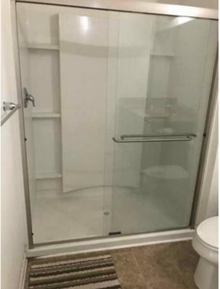 Building Photo - 1670 W Matisse Dr