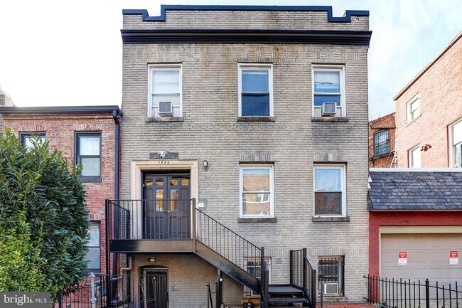 Building Photo - 1426 12th St NW