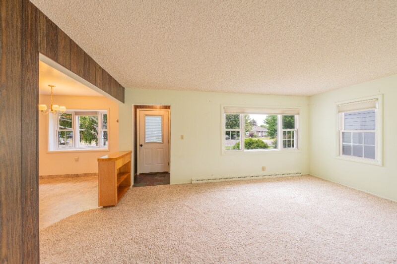Building Photo - 4038 4th Ave N