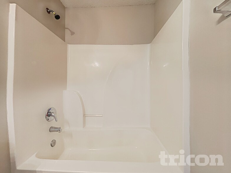 Building Photo - 517 Shenandoah Ln