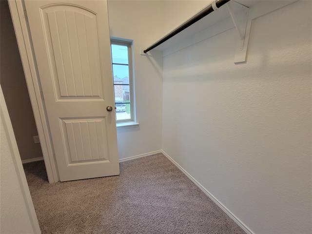 Building Photo - 4725 Redbud Dr