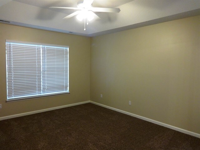 Building Photo - 1065 Cobblestone Blvd