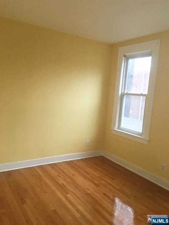 Building Photo - 24 Hackett Pl