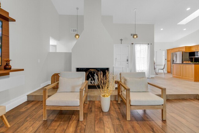 Building Photo - 23265 Boca Club Colony Cir