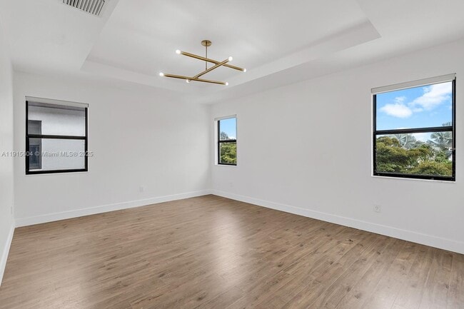 Building Photo - 8725 NW 102nd Ct