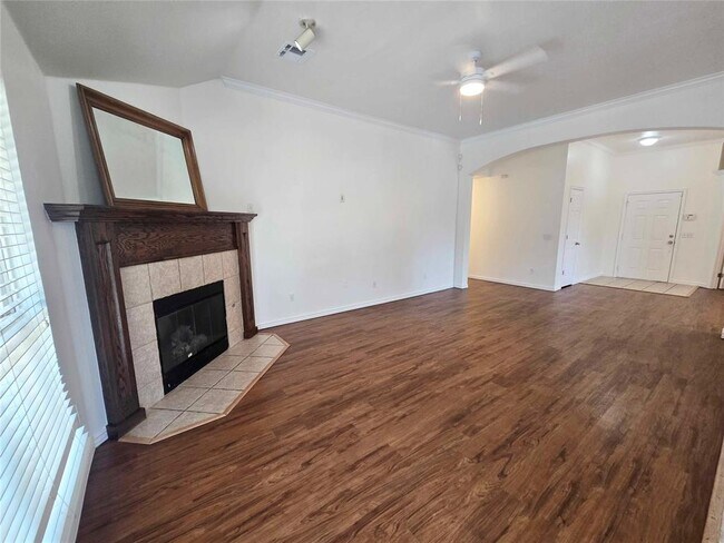 Building Photo - 16001 Korie Dr
