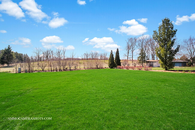 Building Photo - 2344 Appleby Dr