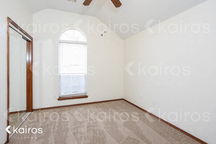 Building Photo - 1216 SW 129th St