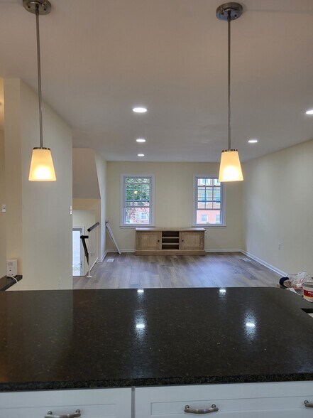 Building Photo - 11295 Edgemoor Ct