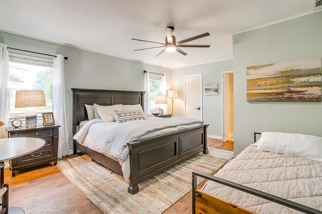 Building Photo - 520 Deer Trail