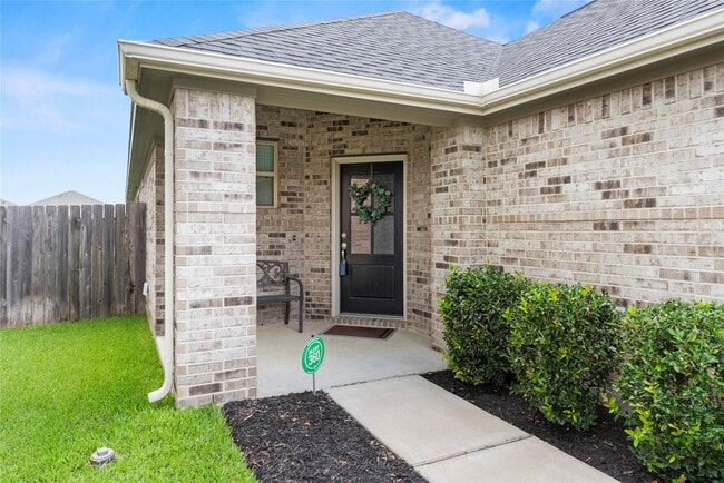 Building Photo - 31222 Pinebrook Falls Ln