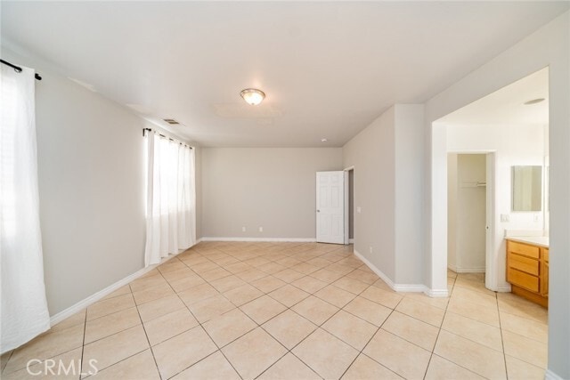 Building Photo - 7422 Cobble Creek Dr