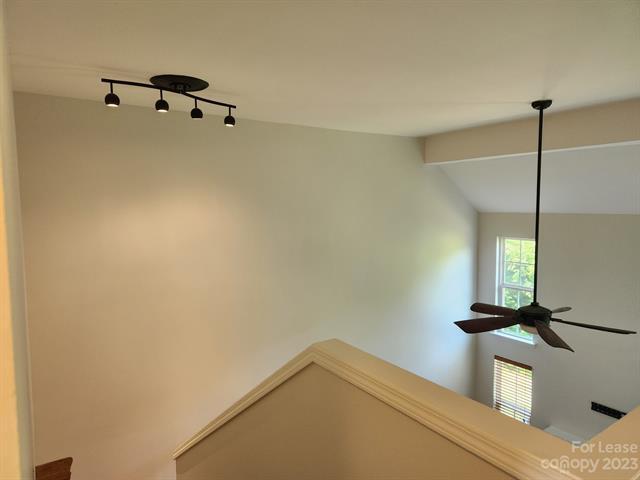 Building Photo - 2540 Brackley Pl NW