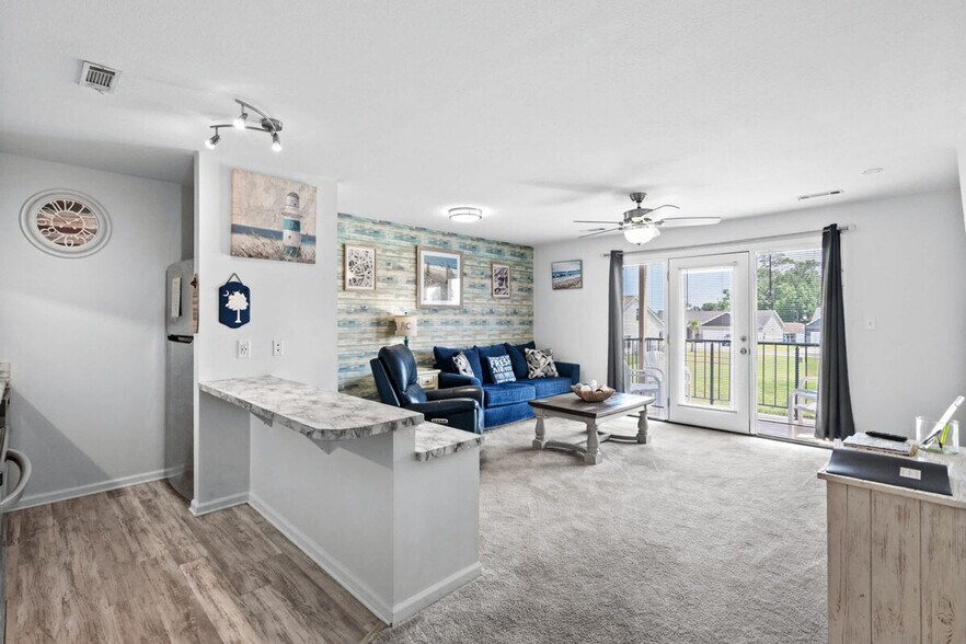 Building Photo - 208 Double Eagle Dr