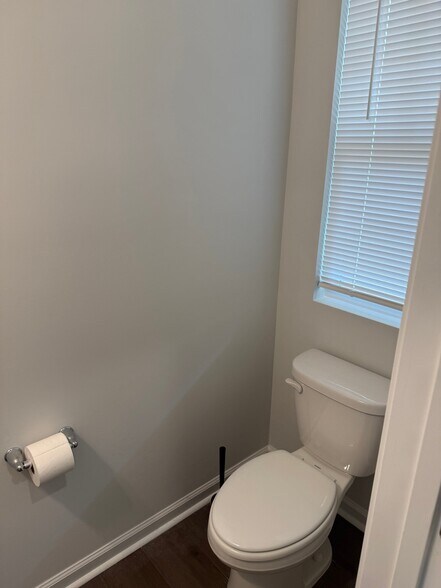 Building Photo - 275 Peebles Dr