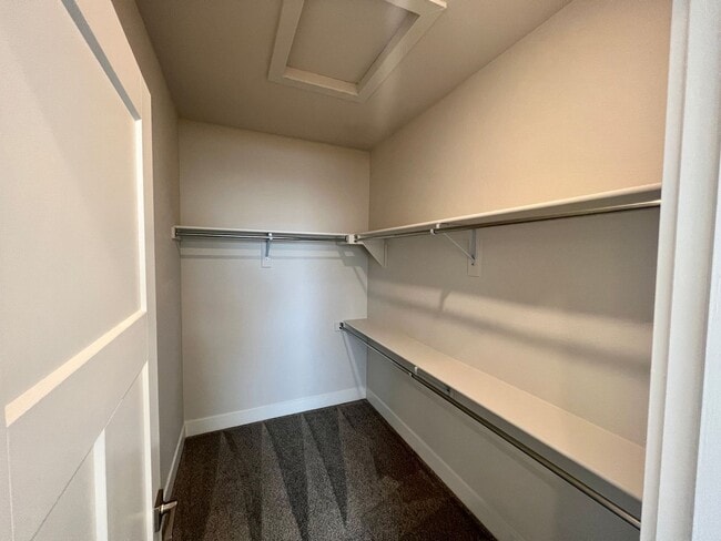 Building Photo - 4125 24th Street Rd