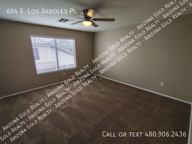 Building Photo - 604 E Los Arboles Pl