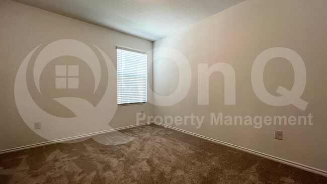 Building Photo - 812 Poppy Cv Ln