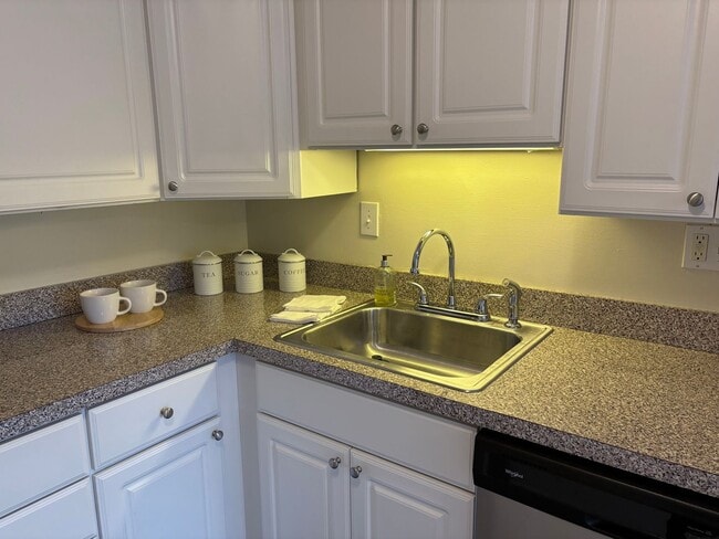 Interior Photo - Ardglen Gardens Apartments