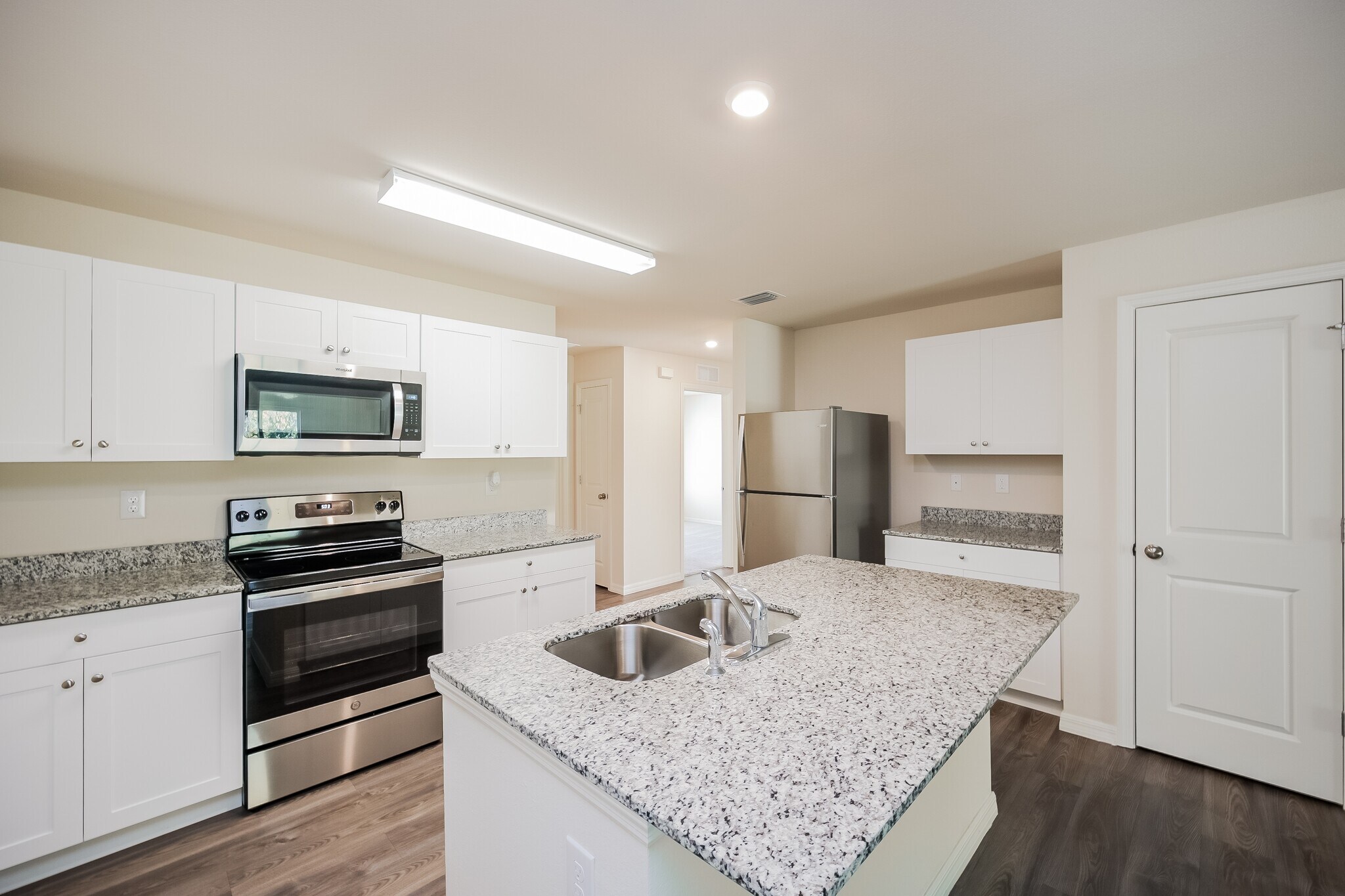 Building Photo - 9076 Aegean Cir