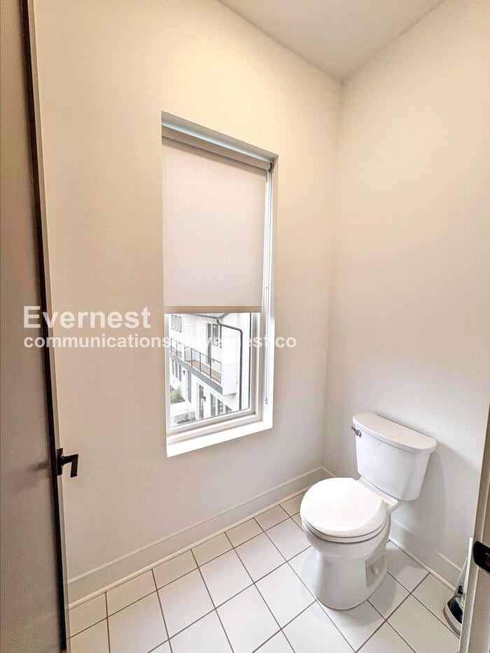 Building Photo - 2347 Hosea L Williams Dr NE