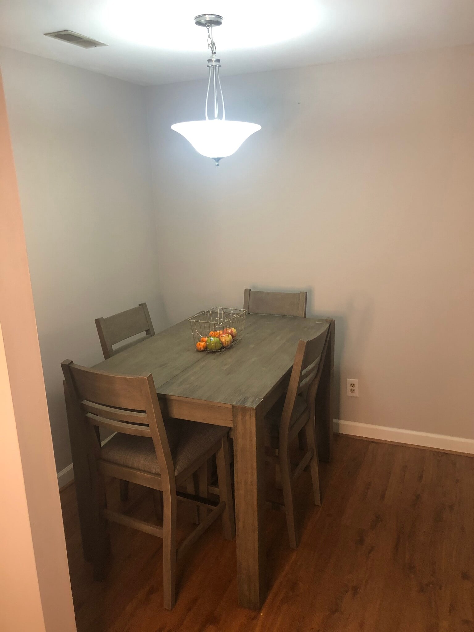 Building Photo - 414 Delaware Ave