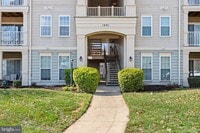 Building Photo - 1031 Gardenview Loop