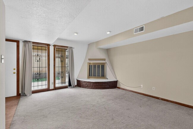 Building Photo - 2835 Estrella Brillante St NW