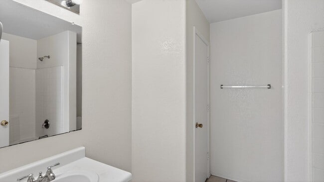 Building Photo - 7395 W San Miguel Ave