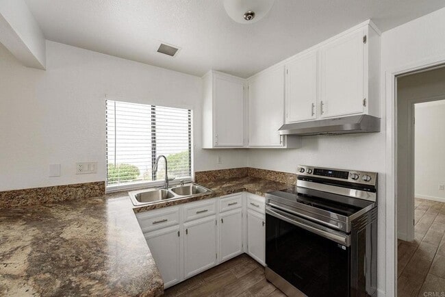 Building Photo - 331 Windjammer Cir