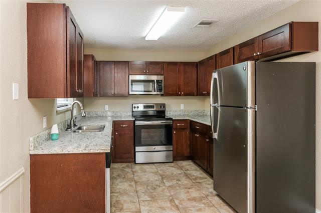 Building Photo - 6449 Whitehurst Dr