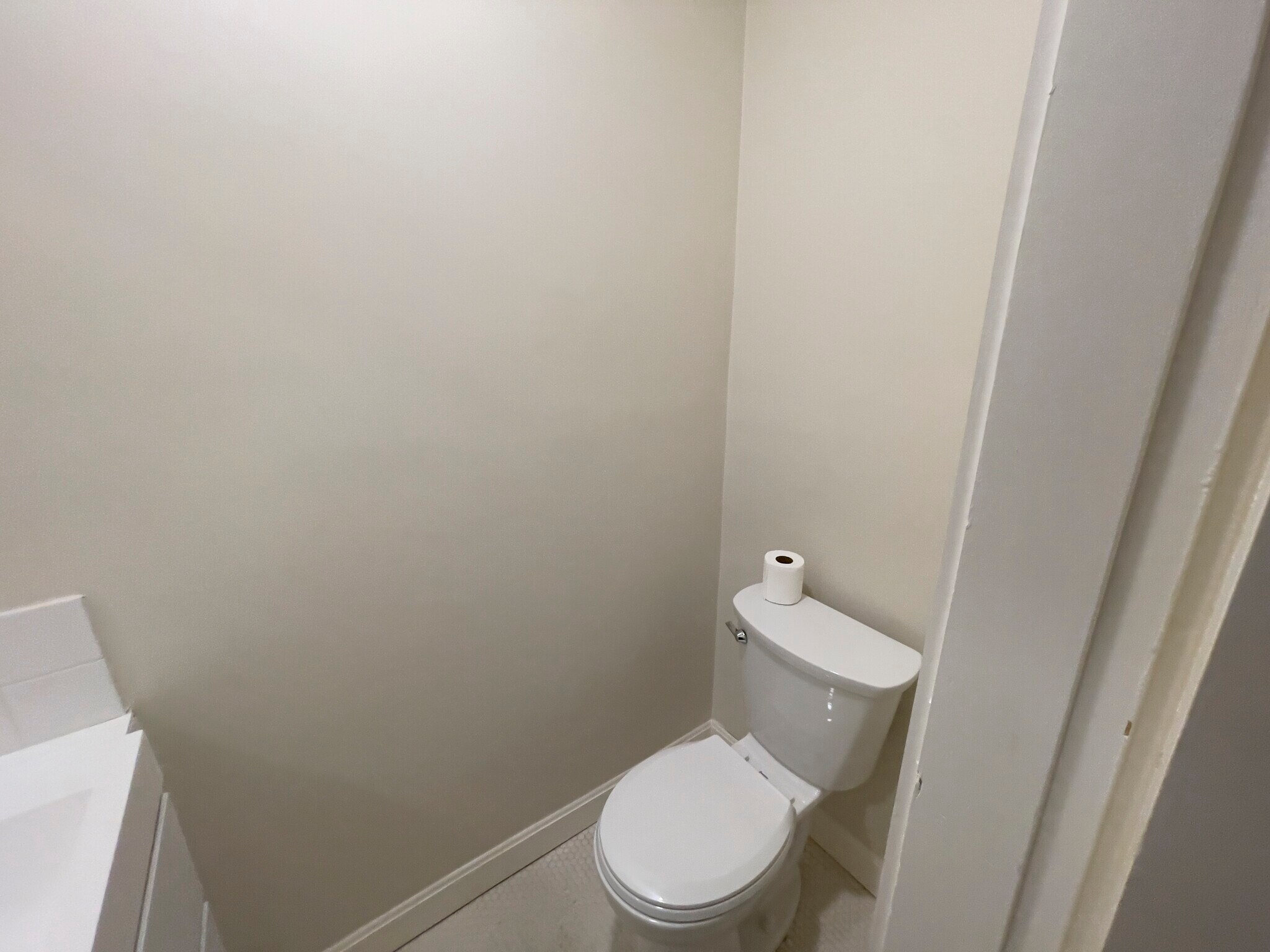 Building Photo - 1716 Beacon St