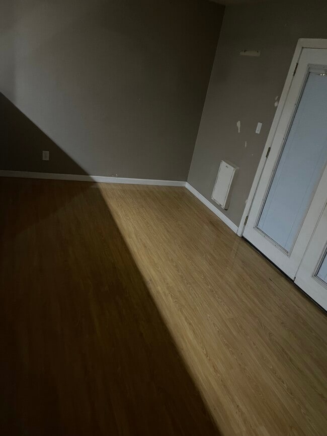 Building Photo - 5650 Sea Breeze Ave