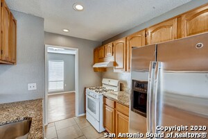 Building Photo - 12923 Parton Ln