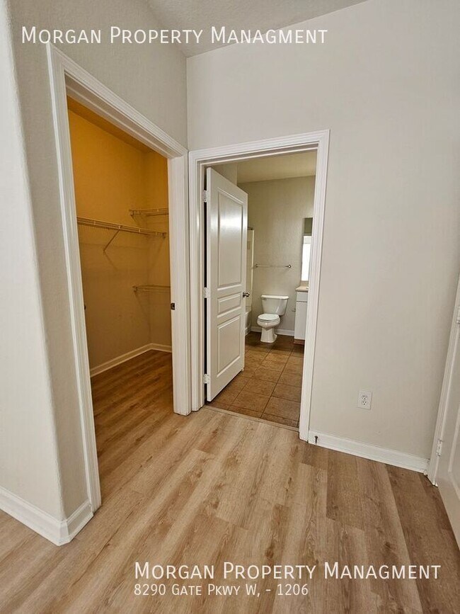 Building Photo - 8290 Gate Pkwy W