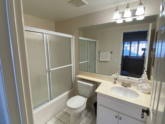 Building Photo - 11366 Via Rancho San Diego
