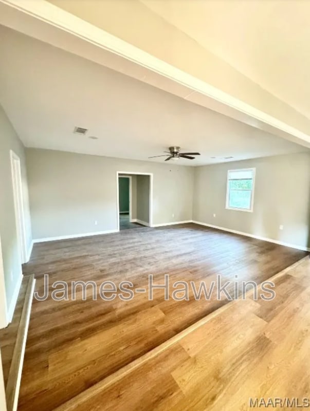 Building Photo - 1206 Woodbridge Dr