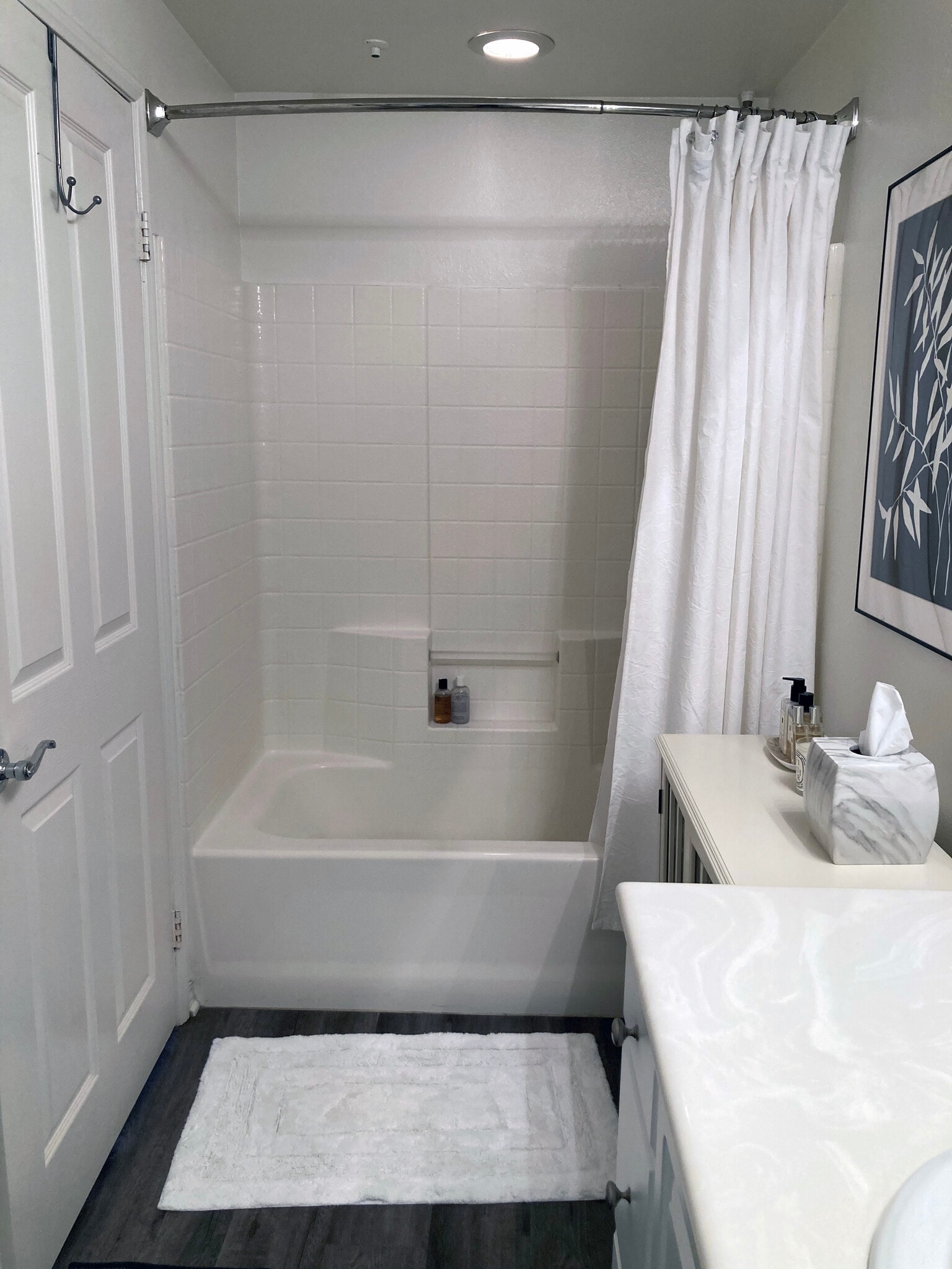 Bathroom - 6020 Seabluff Dr
