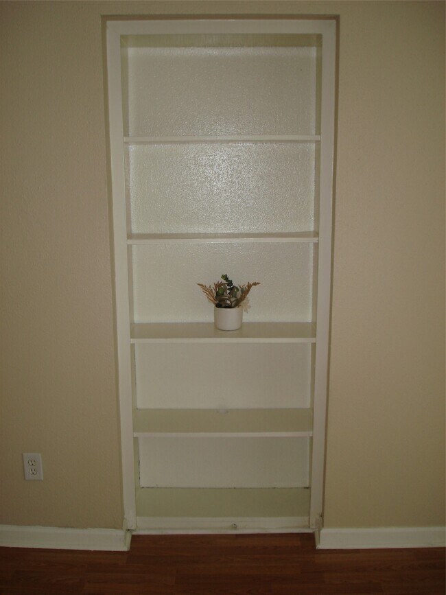 Building Photo - 12955 Woodforest Blvd