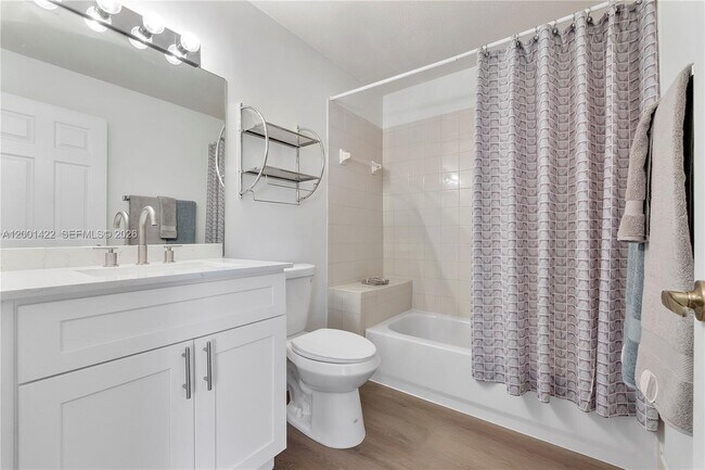 Building Photo - 5661 NW 125th Ave