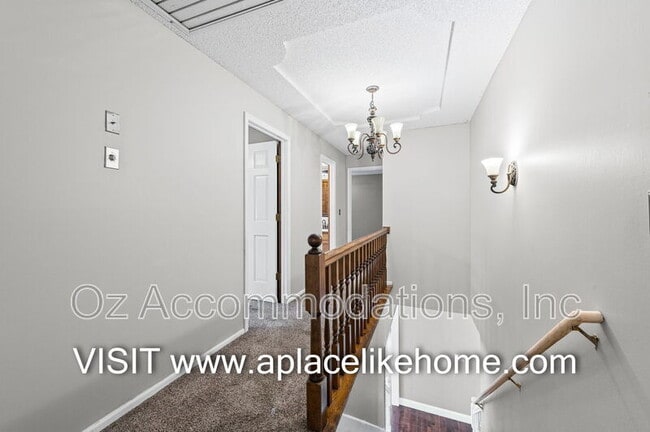 Building Photo - 10508 Reeder St