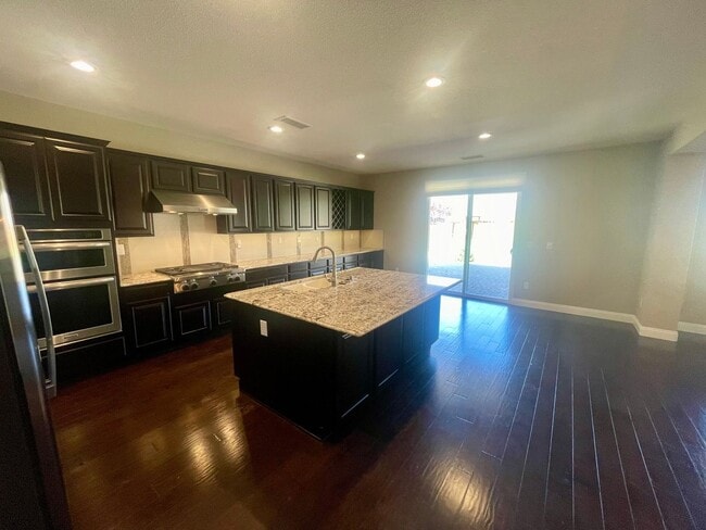 Building Photo - Stunning Single-Level Toll Bros. Home in G...
