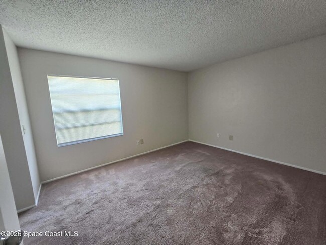 Building Photo - 1697 Parakeet Ct