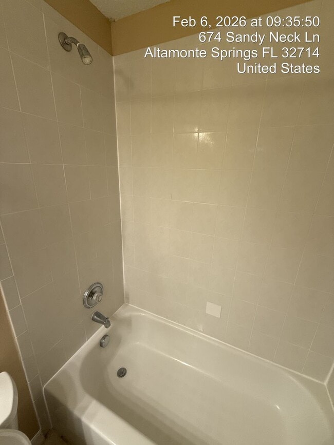 Building Photo - Move-In Ready 3-Bedroom 2 bath Condo in Prime Altamonte Springs - KEY WEST CONDOMINIUMS — Apply T...