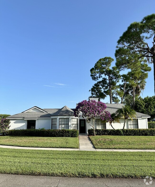 Building Photo - 13571 Jonquil Pl